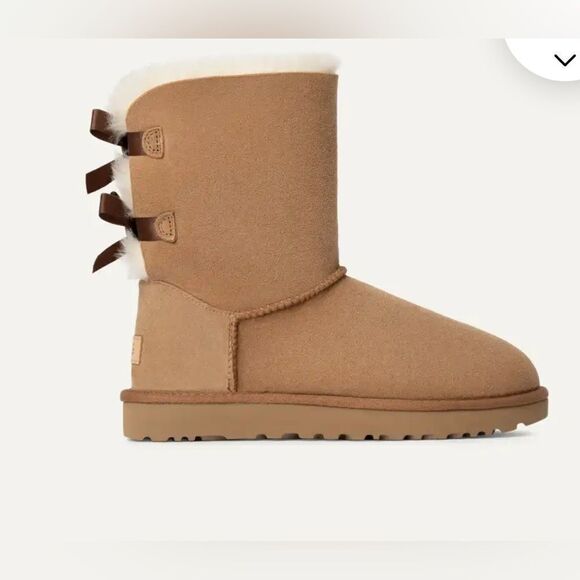 Ugg women’s Bailey Bow II, size 5, camel color. Brand new! - Picture 1 of 12